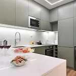 On - Premium - Free Parking & Pet Friendly * マトジニョシュ