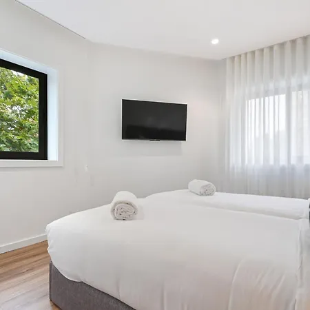 On - Premium - Free Parking & Pet Friendly Apartment