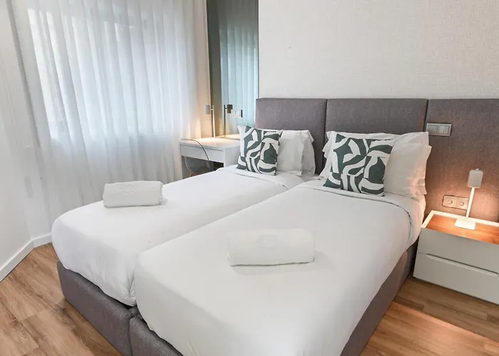 On - Premium - Free Parking & Pet Friendly Apartment *